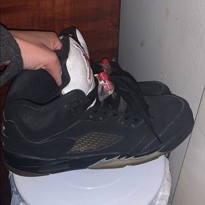 Jordan Retro 5 black metallics